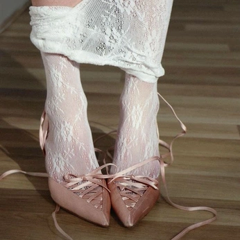 A cover of "4) me gusta ser princess" cluster. The owner is darinerd. The cluster consists of 21 elements.