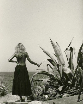 A cover of "People" cluster. The owner is razzamatash. The cluster consists of 1 element.