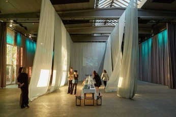 A cover of "London event" cluster. The owner is nataliaf. The cluster consists of 4 elements.