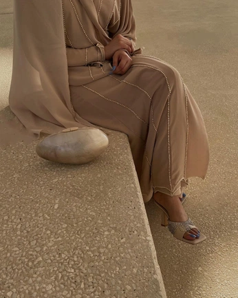 A cover of "Beige" cluster. The owner is soursoul. The cluster consists of 1 element.