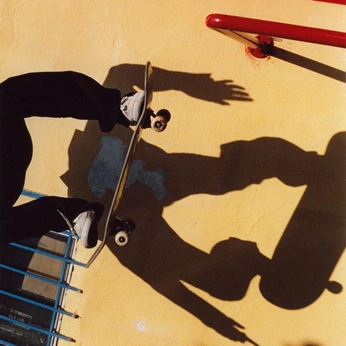 A cover of "street skater mood" cluster. The owner is gra.cei. The cluster consists of 44 elements.