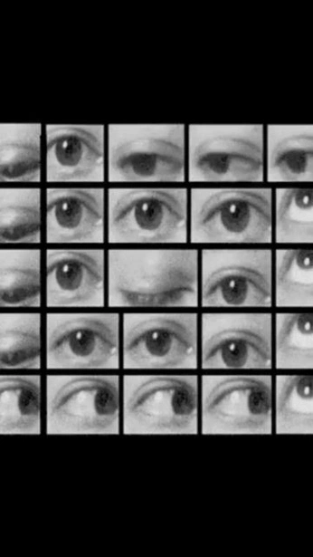 A cover of "Nostos" cluster. The owner is gozdek. The cluster consists of 131 elements.