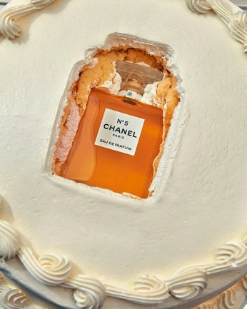 A cover of "🌊" cluster. The owner is hannahbeh. The cluster consists of 1 element.