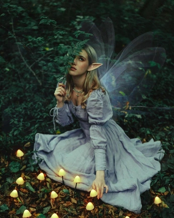 A cover of "Enchanté" cluster. The owner is minasaikoarigato. The cluster consists of 10 elements.