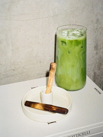 A cover of "Product photog" cluster. The owner is susie. The cluster consists of 3 elements.