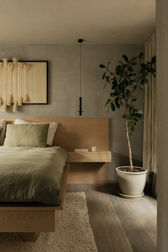 A cover of "Interiors" cluster. The owner is katiechin. The cluster consists of 1 element.