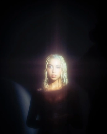 A cover of "Wet Dreams" cluster. The owner is summerwiley. The cluster consists of 14 elements.