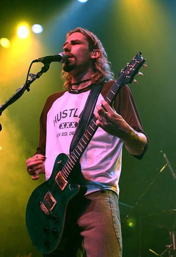 A cover of "dilfs" cluster. The owner is trafficconepizza. The cluster consists of 36 elements.