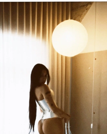 A cover of "puta" cluster. The owner is newtduarte. The cluster consists of 40 elements.