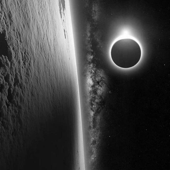 A cover of "Landscape" cluster. The owner is anguineusvir. The cluster consists of 11 elements.