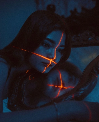 A cover of "Pojection" cluster. The owner is pmkcreative. The cluster consists of 13 elements.