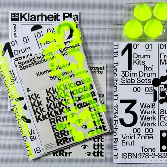 A cover of "Layout" cluster. The owner is bmacd. The cluster consists of 29 elements.