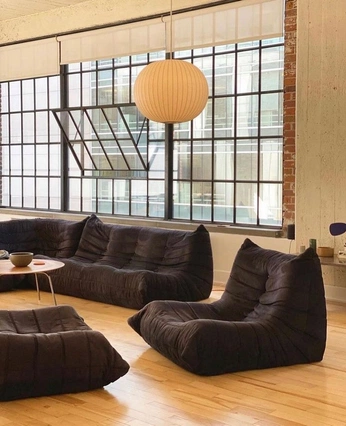 A cover of "home interior" cluster. The owner is skullskwatt. The cluster consists of 5 elements.