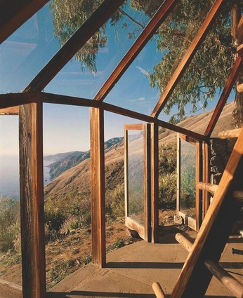 A cover of "Home" cluster. The owner is pokingclouds. The cluster consists of 1 element.