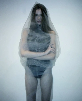 A cover of "fashion" cluster. The owner is staf.des. The cluster consists of 1 element.