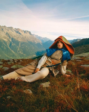 A cover of "new photo, etc" cluster. The owner is simovski. The cluster consists of 1 element.