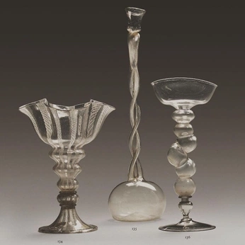 A cover of "Glassware" cluster. The owner is jvckiesvntos. The cluster consists of 6 elements.