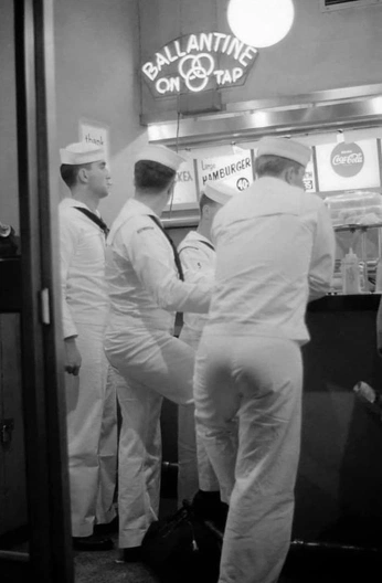 A cover of "Capitaine says" cluster. The owner is krzysztos. The cluster consists of 2 elements.