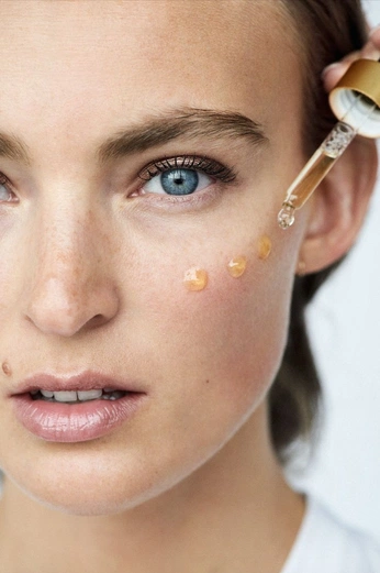 A cover of "eclado" cluster. The owner is tembo.studios. The cluster consists of 2 elements.