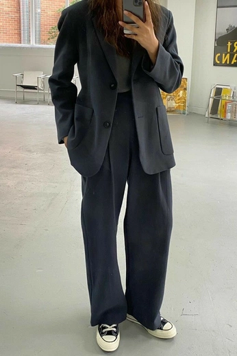 A cover of "Kotshalvar" cluster. The owner is zahraatar. The cluster consists of 3 elements.