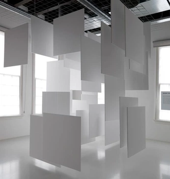 A cover of "gallery" cluster. The owner is mahdisa. The cluster consists of 28 elements.