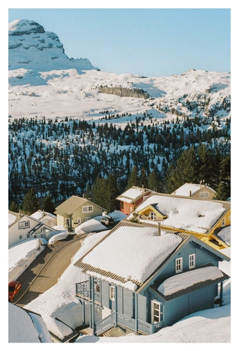 A cover of "view" cluster. The owner is illli. The cluster consists of 1 element.