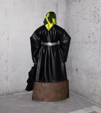 A cover of "Mine" cluster. The owner is moyaaa. The cluster consists of 5 elements.