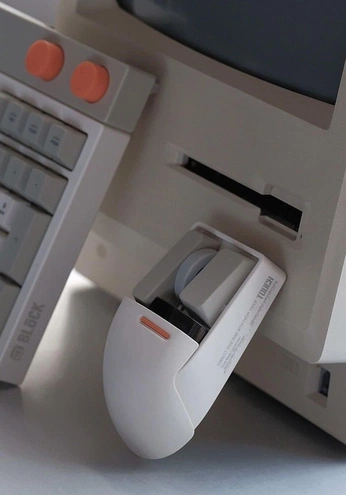 A cover of "Tech Ideaz" cluster. The owner is creativesarchive. The cluster consists of 12 elements.