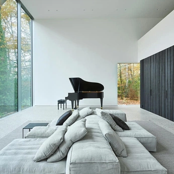 A cover of "FURNITURE" cluster. The owner is giorgio. The cluster consists of 43 elements.