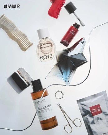 A cover of "beauty" cluster. The owner is leticialejnd. The cluster consists of 97 elements.