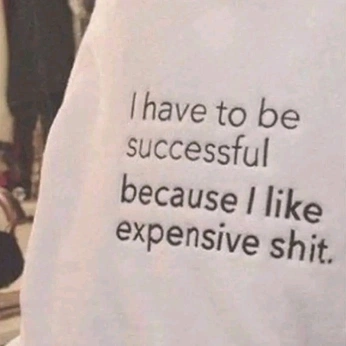 A cover of "2°25" cluster. The owner is alondra7. The cluster consists of 15 elements.