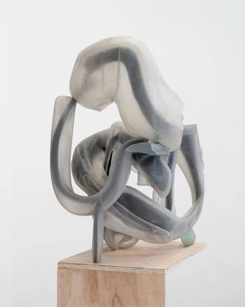 A cover of "Sculpture" cluster. The owner is bowiethecat. The cluster consists of 1 element.