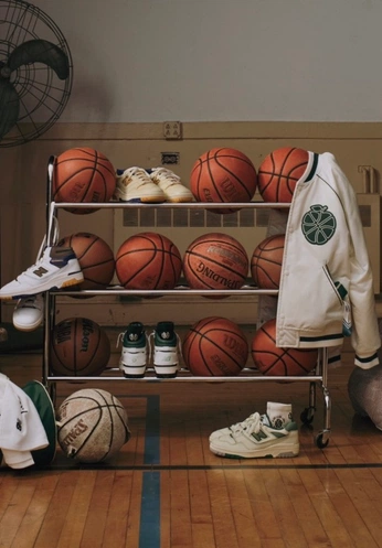 A cover of "ALTO GIRO" cluster. The owner is larissaseconelli. The cluster consists of 27 elements.