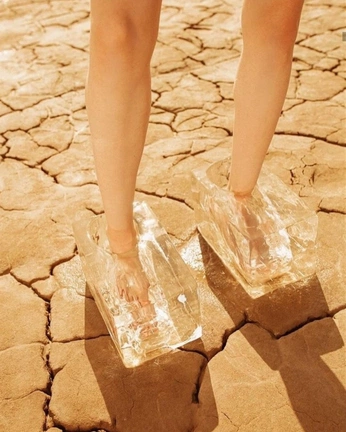 A cover of "colors" cluster. The owner is delphineb. The cluster consists of 31 elements.