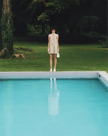 A cover of "Poolmay" cluster. The owner is tiagomlopes. The cluster consists of 11 elements.