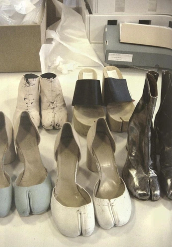 A cover of "Shoes" cluster. The owner is louison.ame. The cluster consists of 1 element.