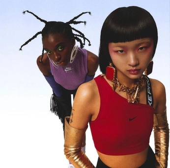 A cover of "outfitsss" cluster. The owner is yerlan. The cluster consists of 3 elements.