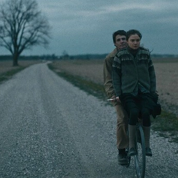 A cover of "Cinema" cluster. The owner is lasse01. The cluster description is "Inspirational frames from cinema". The cluster consists of 17 elements.