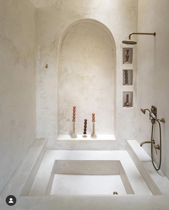 A cover of "showers and baths" cluster. The owner is 089studio. The cluster consists of 25 elements.