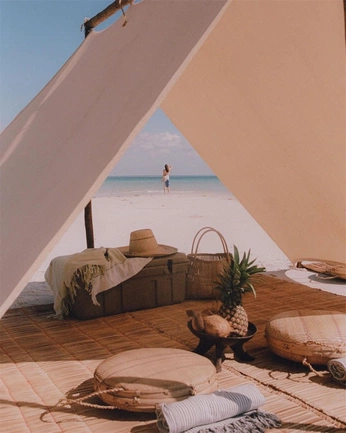 A cover of "S" cluster. The owner is abril.gg. The cluster consists of 4 elements.