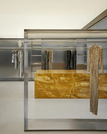 A cover of "store" cluster. The owner is lulucont. The cluster consists of 67 elements.