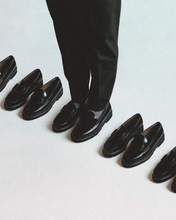 A cover of "SK Shoes" cluster. The owner is sebastian.konrad. The cluster consists of 58 elements.