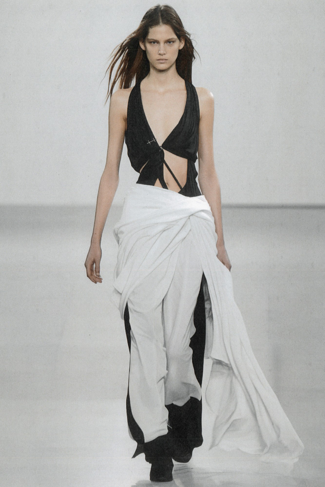 Mila van Eeten in Look 33 from the Heliot Emil Spring 2024 collection at Paris Fashion Week.