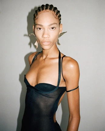 A cover of "Classic" cluster. The owner is aedreli. The cluster consists of 17 elements.