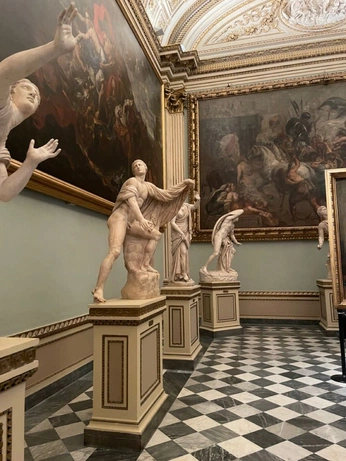 A cover of "Statue" cluster. The owner is himxhuydv. The cluster consists of 5 elements.