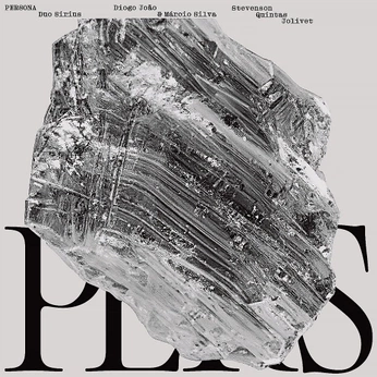 A cover of "black and white fashion" cluster. The owner is tilia.sv. The cluster consists of 39 elements.