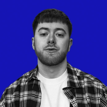 A cover of "Arena Chanels" cluster. The owner is thisisrich. The cluster consists of 1 element.