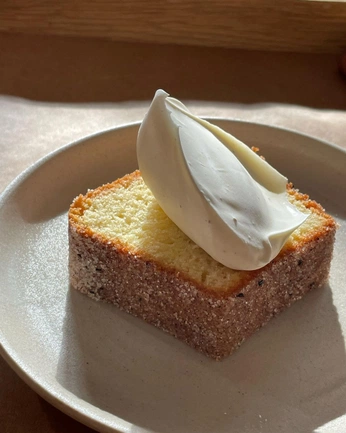 A cover of "Docin" cluster. The owner is karireis. The cluster consists of 5 elements.