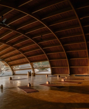 A cover of "costa rica resort" cluster. The owner is tommm. The cluster consists of 49 elements.