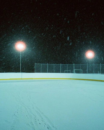 A cover of "photos" cluster. The owner is underoath. The cluster consists of 1 element.